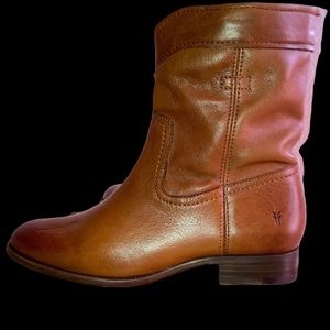 Frye Boots. Cara Roper Short. Size 8. New.